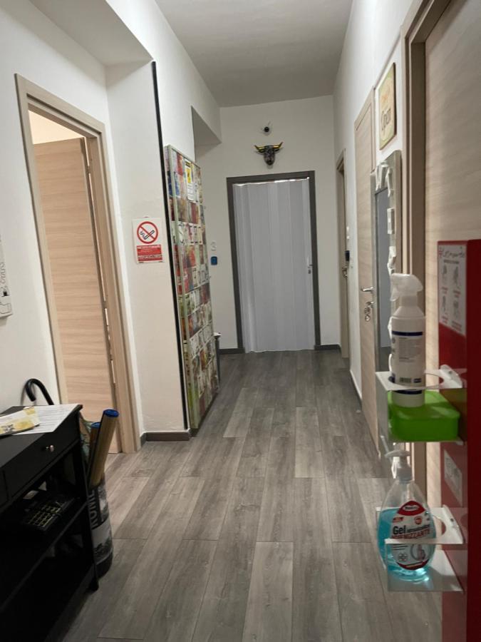 In The World Hotel Alghero Bagian luar foto